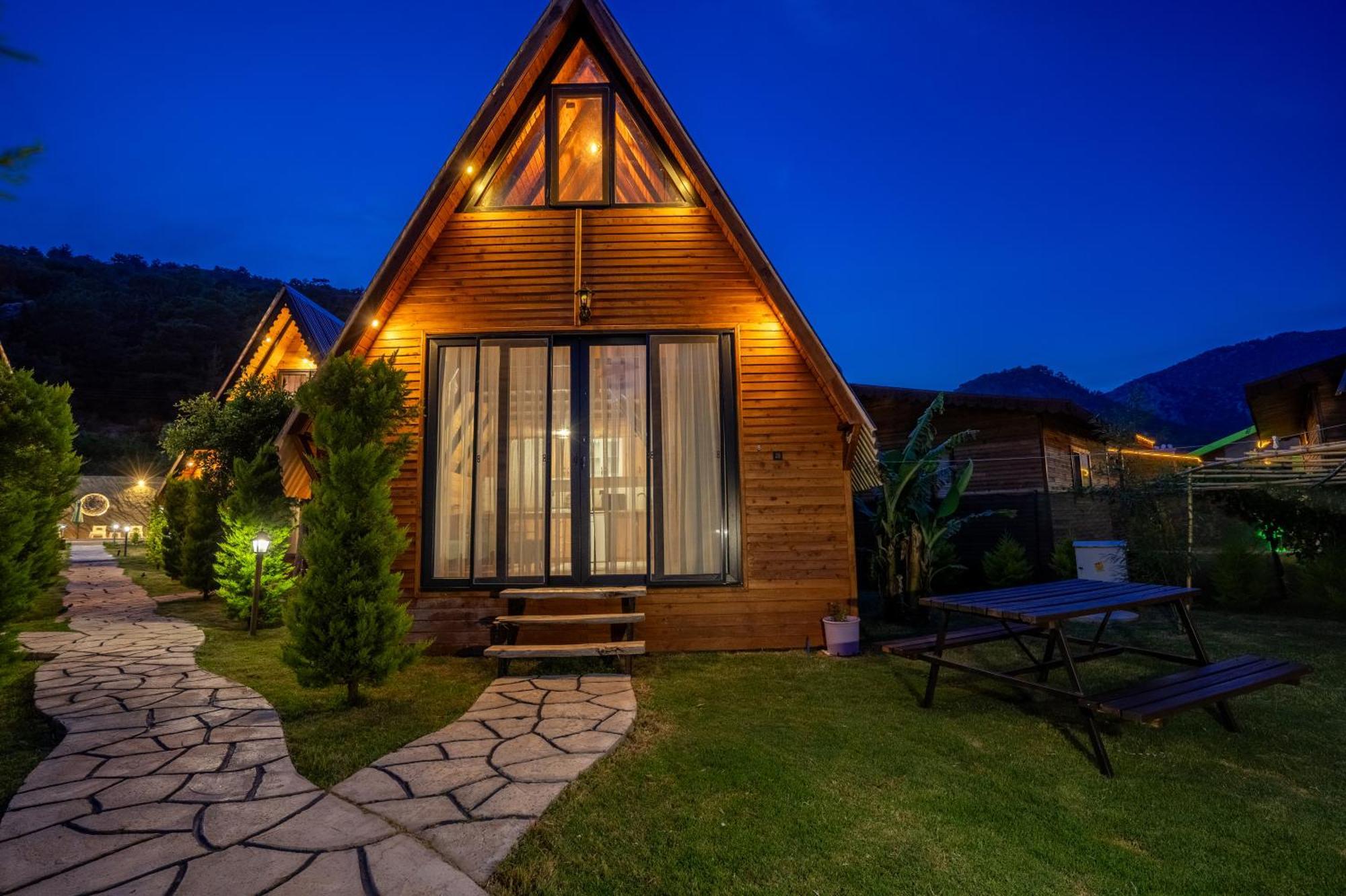 Karaoez Sapphire Bungalows Kumluca 외부 사진