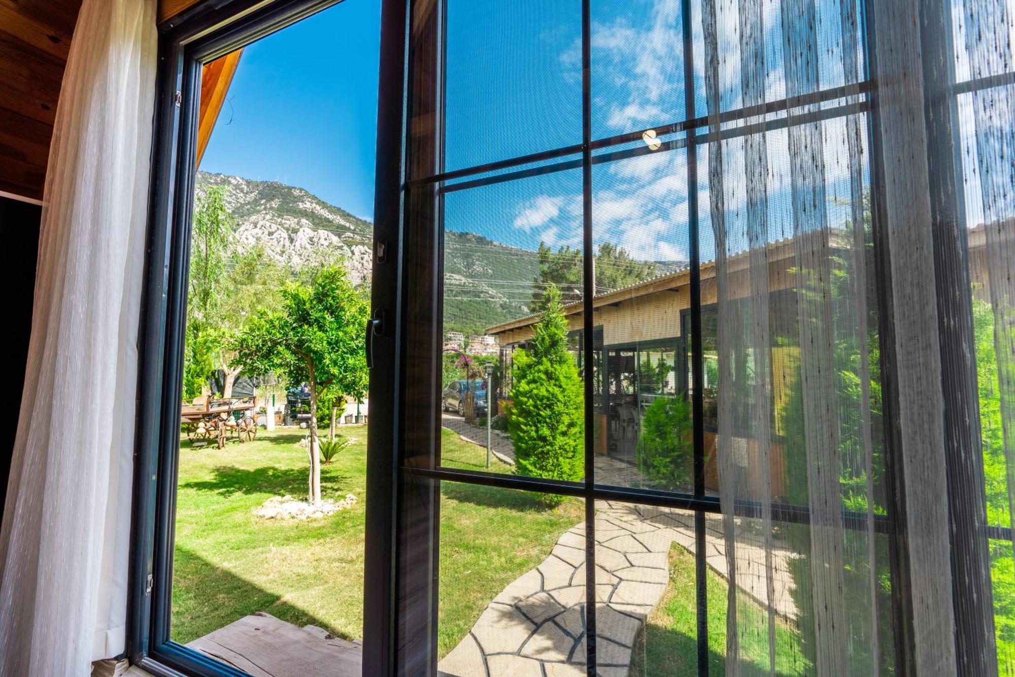 Karaoez Sapphire Bungalows Kumluca 외부 사진